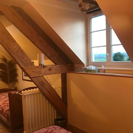 La Nesliere Chambres D'Hotes Bio Saint-Symphorien-des-Monts Eksteriør billede