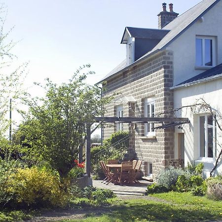La Nesliere Chambres D'Hotes Bio Saint-Symphorien-des-Monts Eksteriør billede